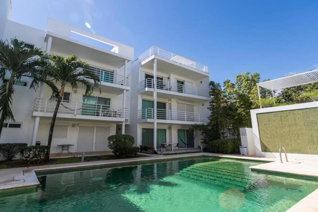 Poolside Tranquil Apartment In Playa Del Carmen Extérieur photo