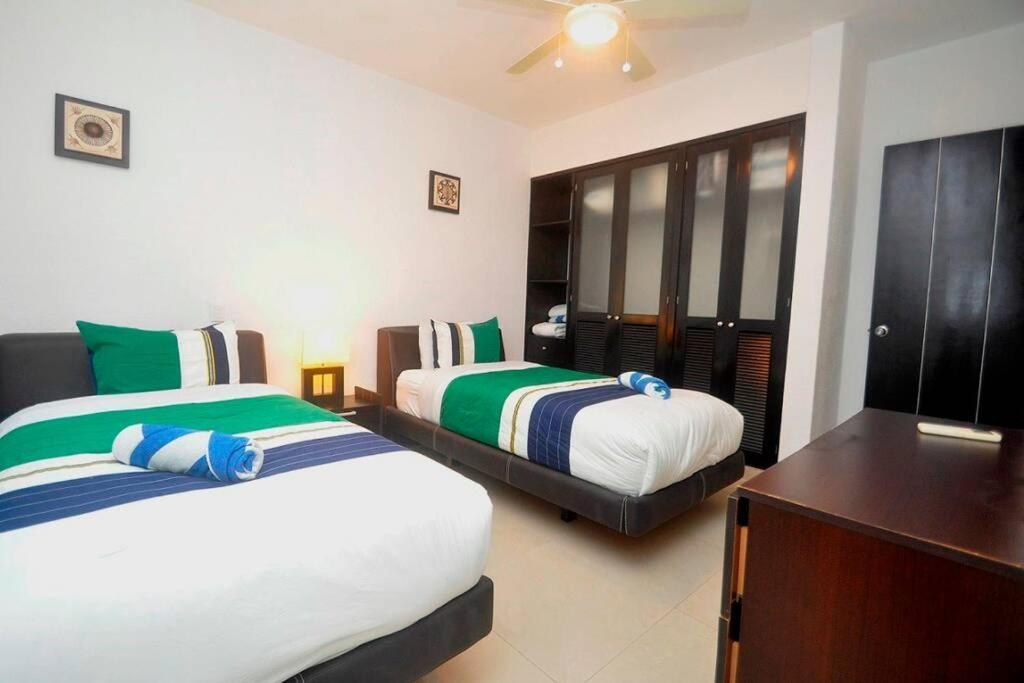 Poolside Tranquil Apartment In Playa Del Carmen Extérieur photo