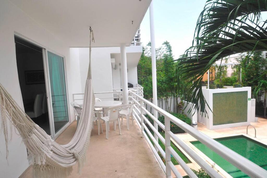 Poolside Tranquil Apartment In Playa Del Carmen Extérieur photo