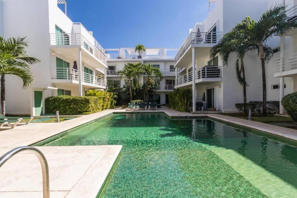 Poolside Tranquil Apartment In Playa Del Carmen Extérieur photo