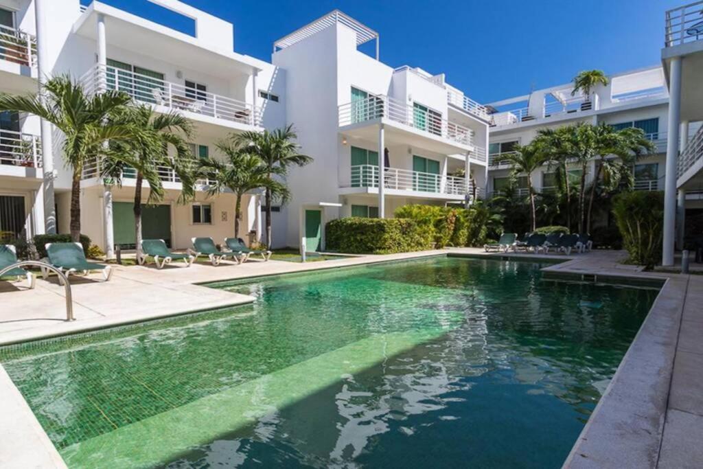 Poolside Tranquil Apartment In Playa Del Carmen Extérieur photo
